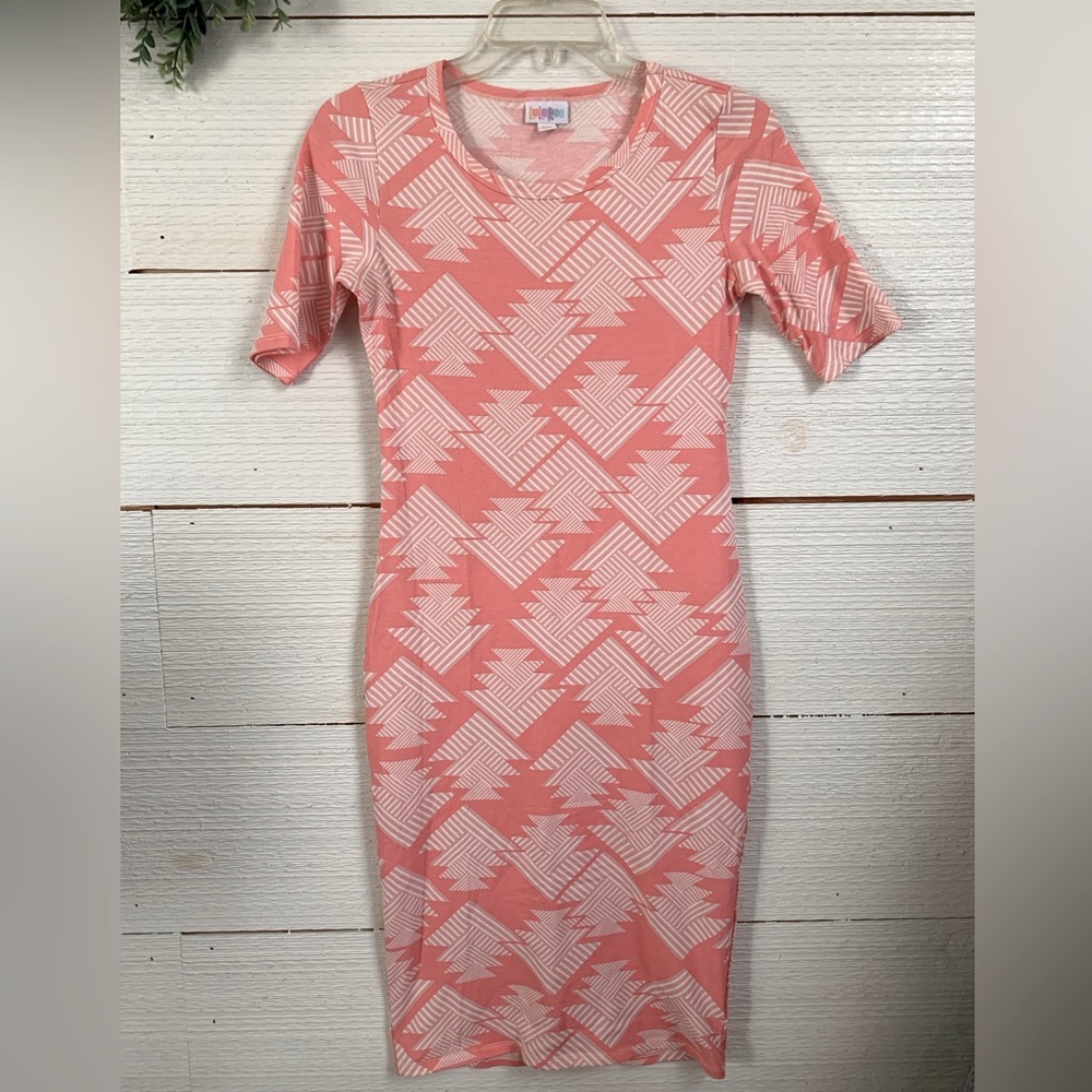 Pencil Dress by LuLaRoe.  Size XXS.  Colors Pink and White.